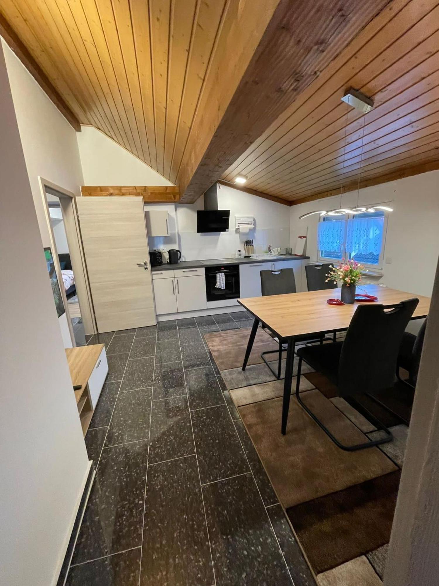 Luis Apartment Ruesselsheim D1 Hassloch  Ngoại thất bức ảnh